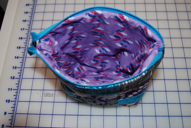 Inside Purple/Aqua Pouch - https://www.sewbittersweetdesigns.com