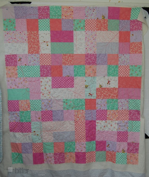 Posy Quilt - http://blog.sewibttersweetdesigns.com